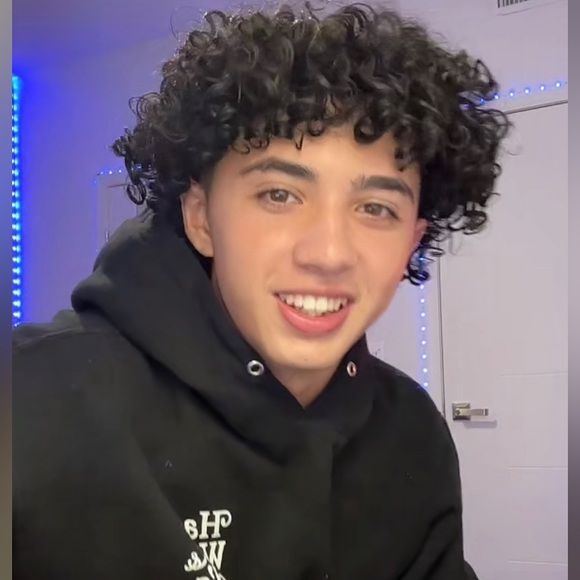 elieljuarez